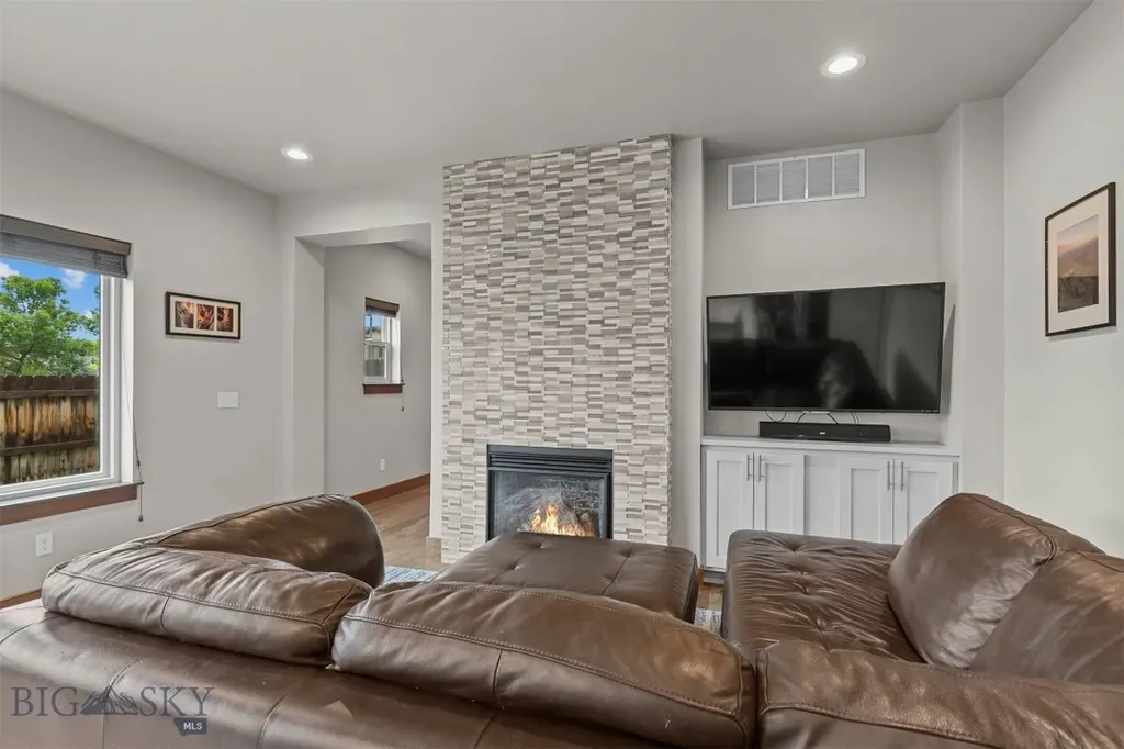 699 Rosa Way Bozeman MT 59718