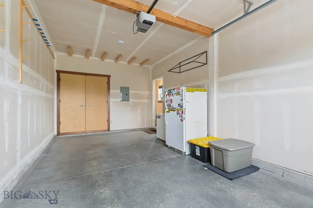 699 Rosa Way Bozeman MT 59718