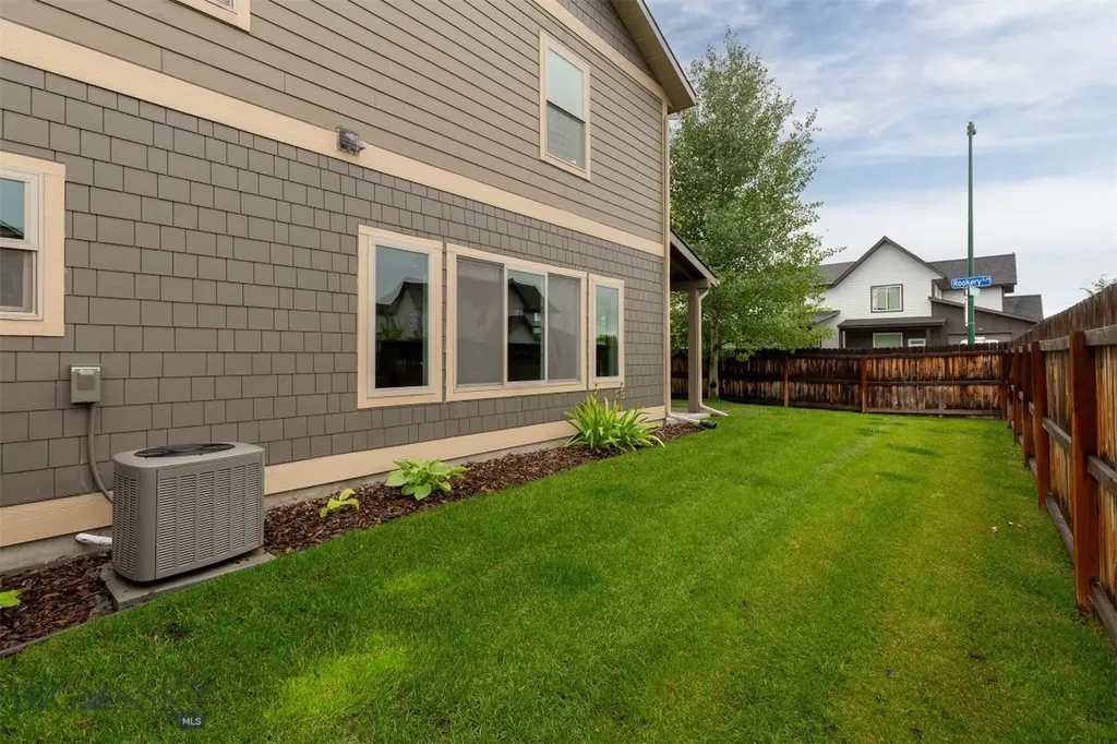 699 Rosa Way Bozeman MT 59718
