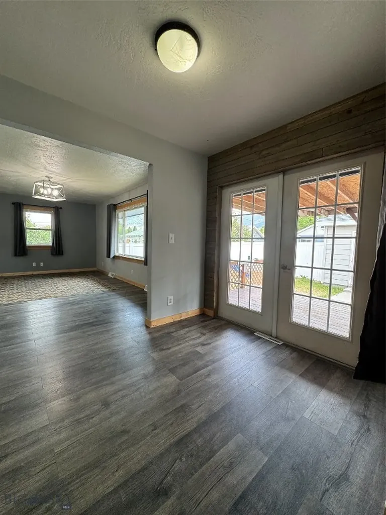 1902 Stuart Avenue Butte MT 59701
