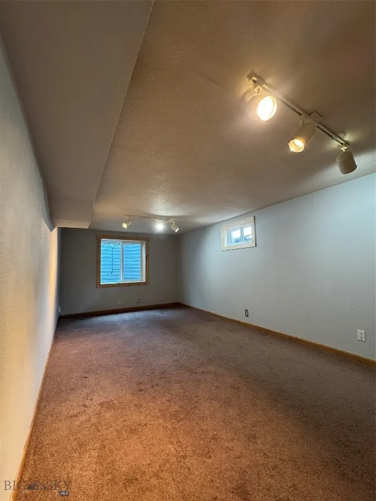 1902 Stuart Avenue Butte MT 59701