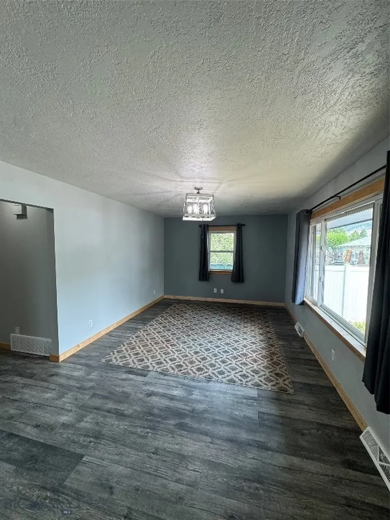 1902 Stuart Avenue Butte MT 59701