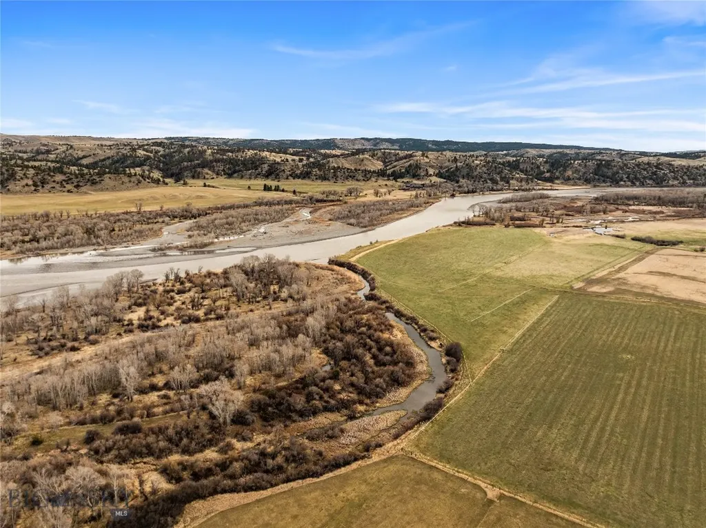 1433 Highway 10 E Greycliff MT 59033