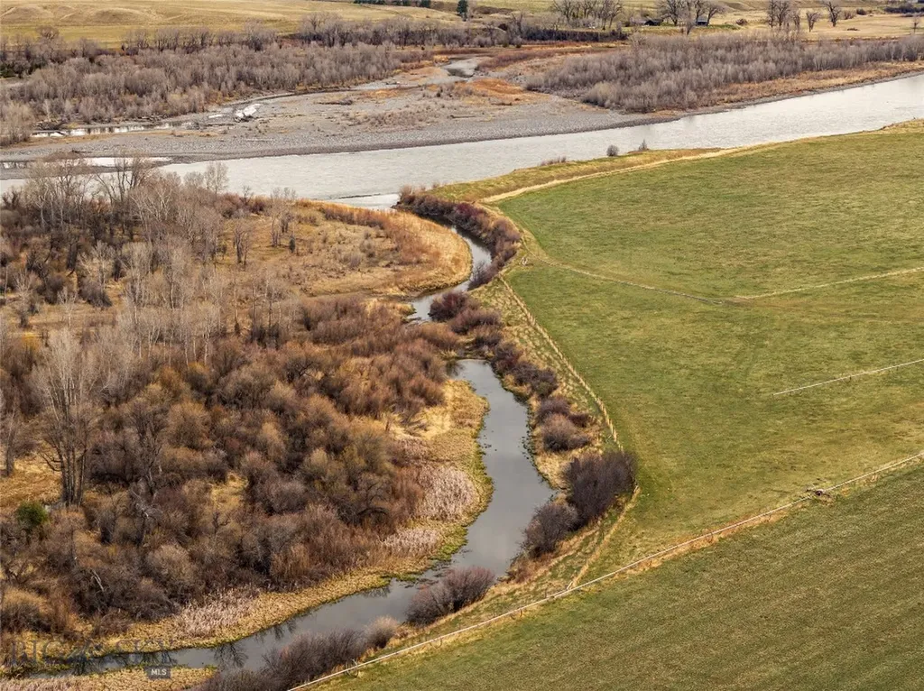 1433 Highway 10 E Greycliff MT 59033