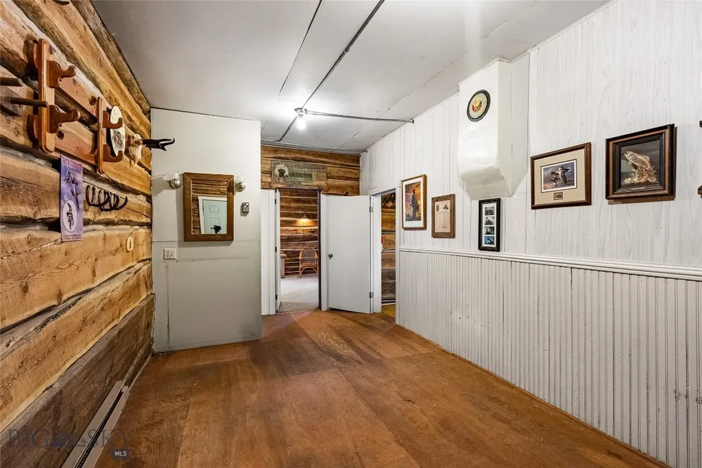 1433 Highway 10 E Greycliff MT 59033