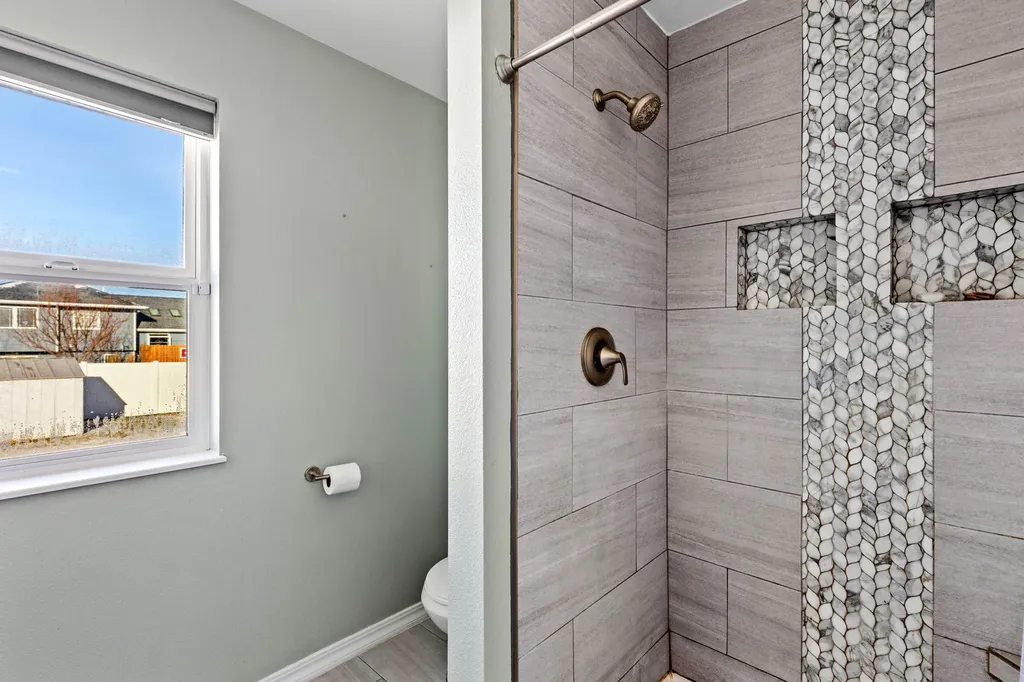 317 39th Avenue NE Great Falls MT 59404
