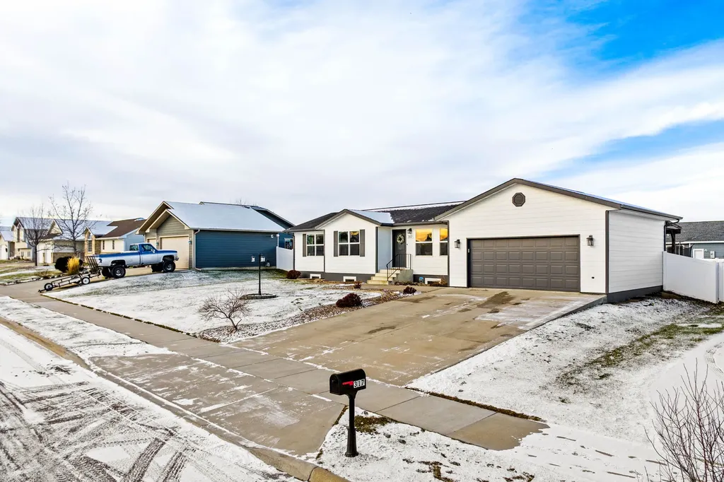 317 39th Avenue NE Great Falls MT 59404