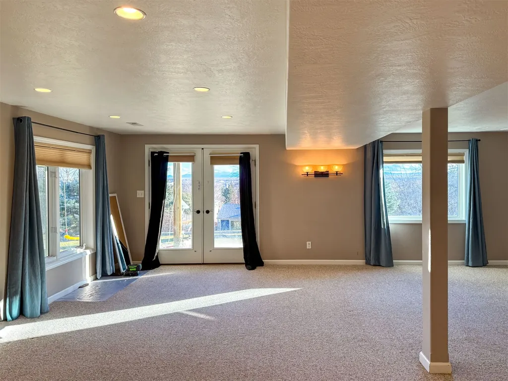 952 Valley View Drive Great Falls MT 59404