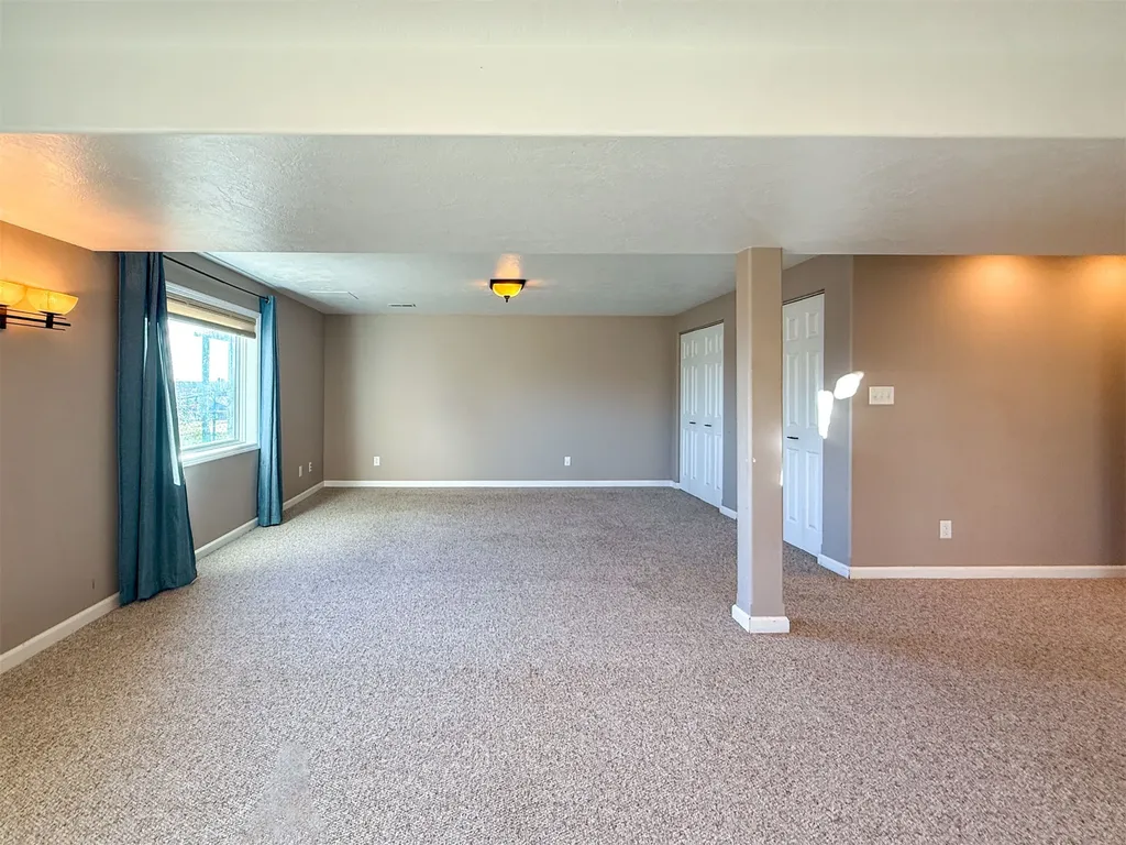 952 Valley View Drive Great Falls MT 59404