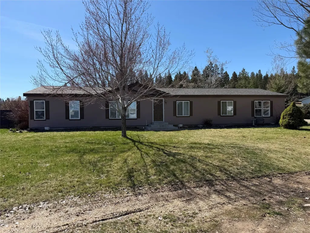 107 Hale Avenue Darby MT 59829