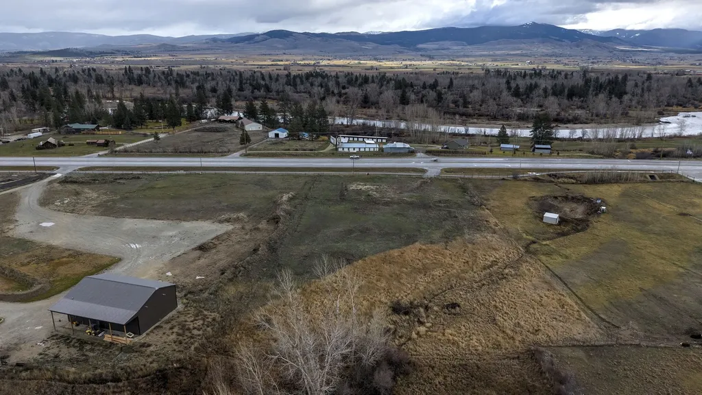 1789 Us Highway 93 N Victor MT 59875