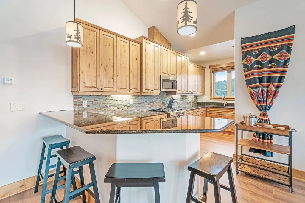 7175 Us Highway 93 S Lakeside MT 59922