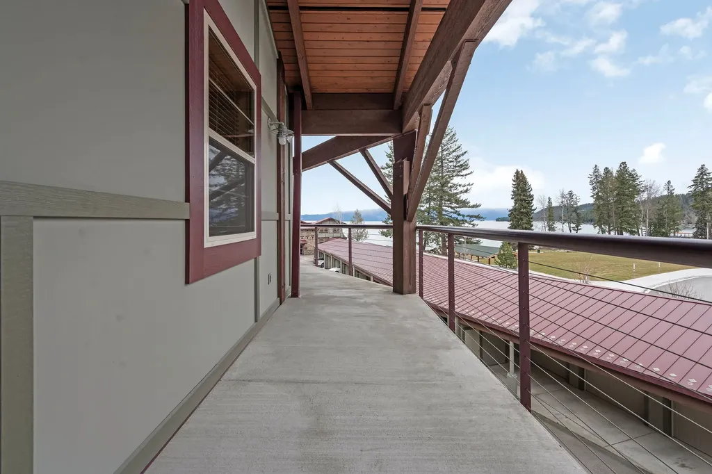 7175 Us Highway 93 S Lakeside MT 59922