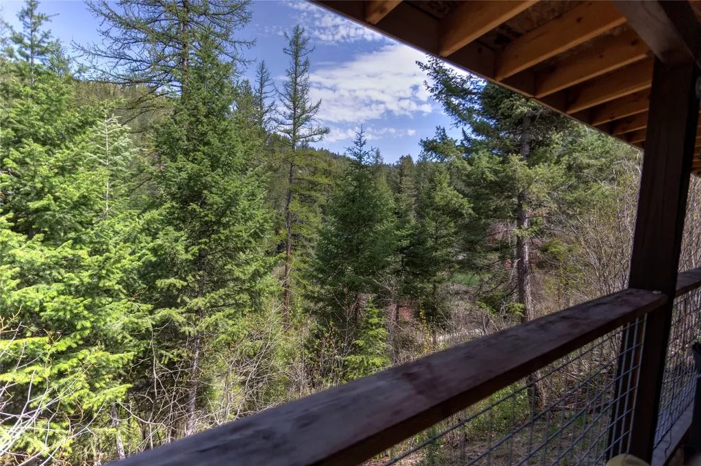 19744 Antiquity Lane Florence MT 59833