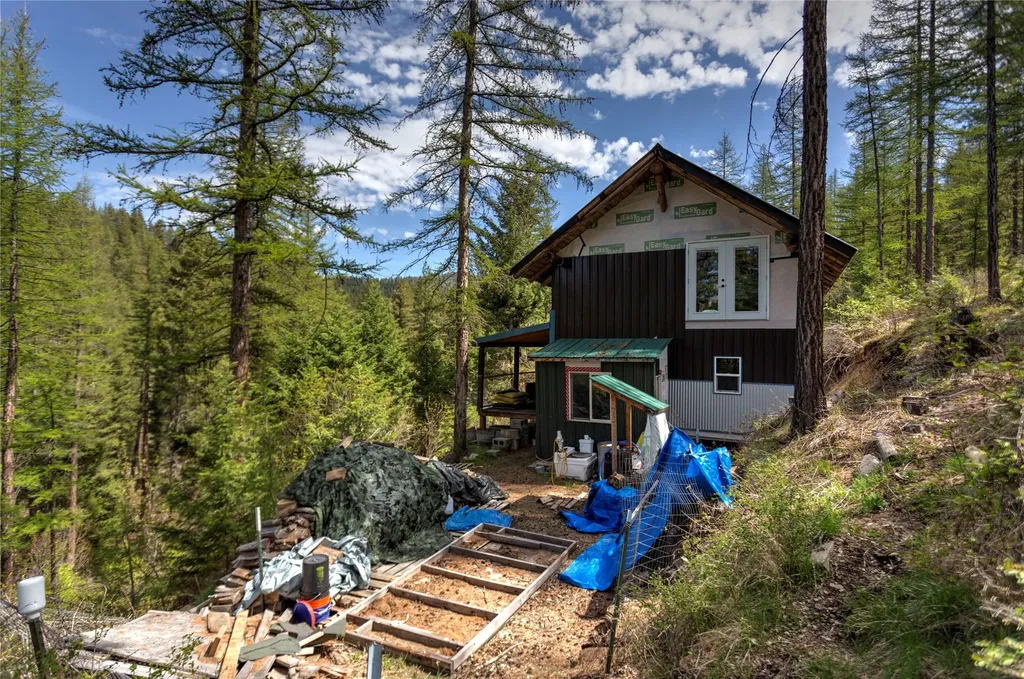 19744 Antiquity Lane Florence MT 59833