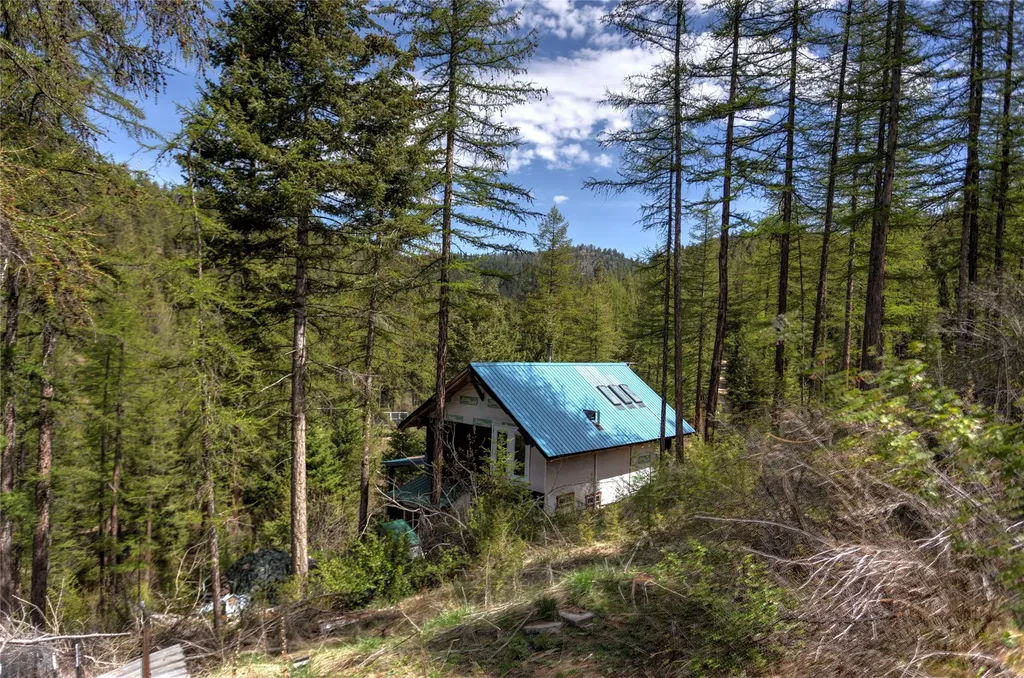 19744 Antiquity Lane Florence MT 59833