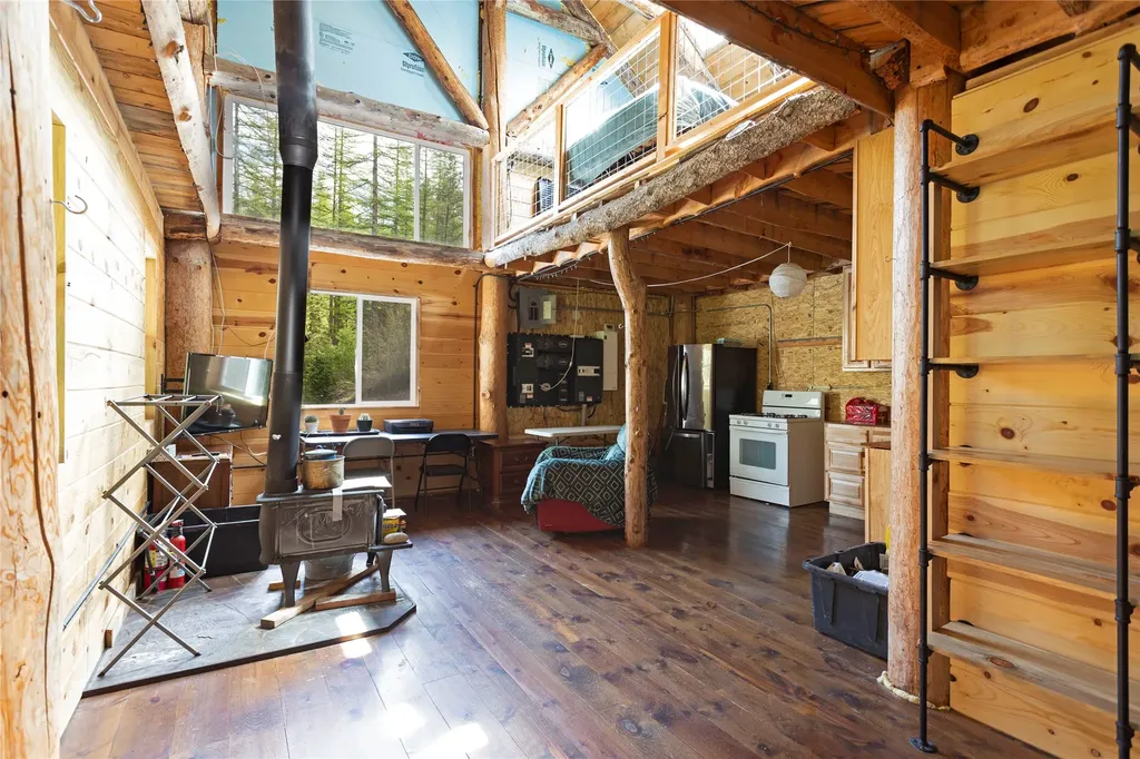 19744 Antiquity Lane Florence MT 59833
