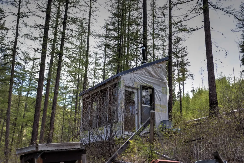 19744 Antiquity Lane Florence MT 59833