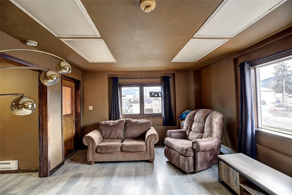 92524 Us Highway 93 Arlee MT 59821
