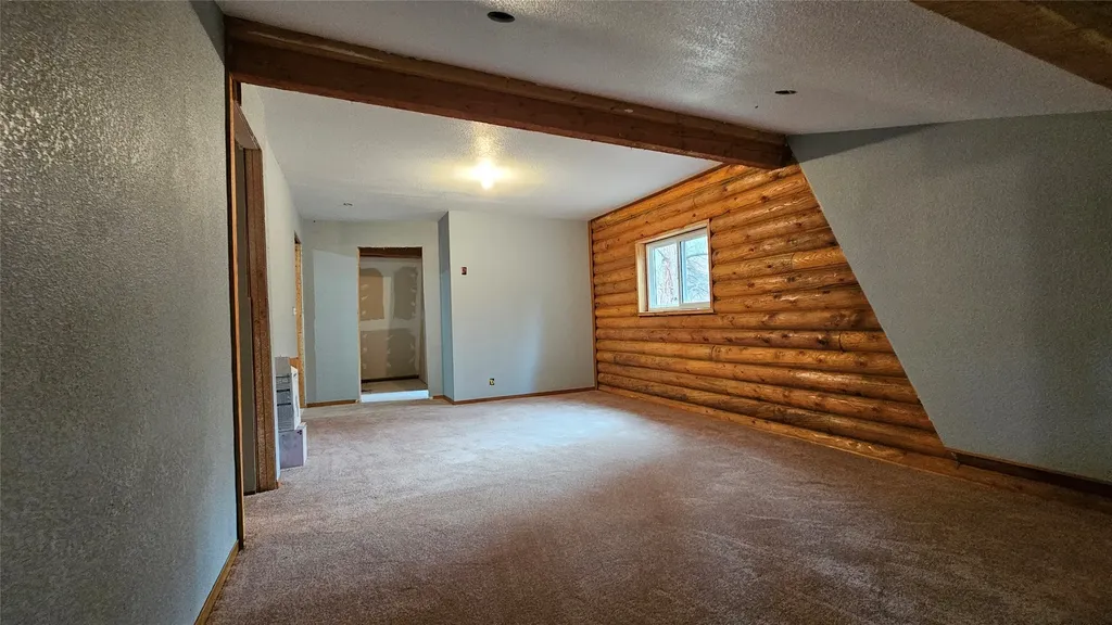 12 Woods Drive Hot Springs MT 59845