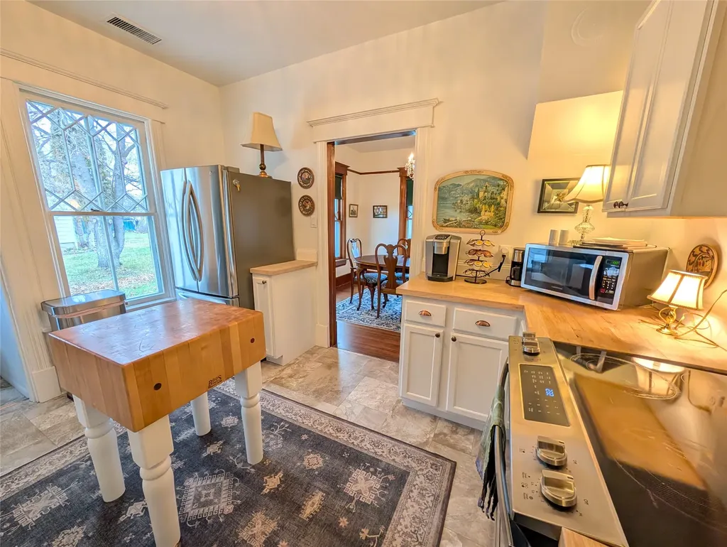 211 Buck Street Stevensville MT 59870
