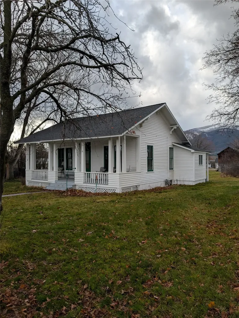 211 Buck Street Stevensville MT 59870