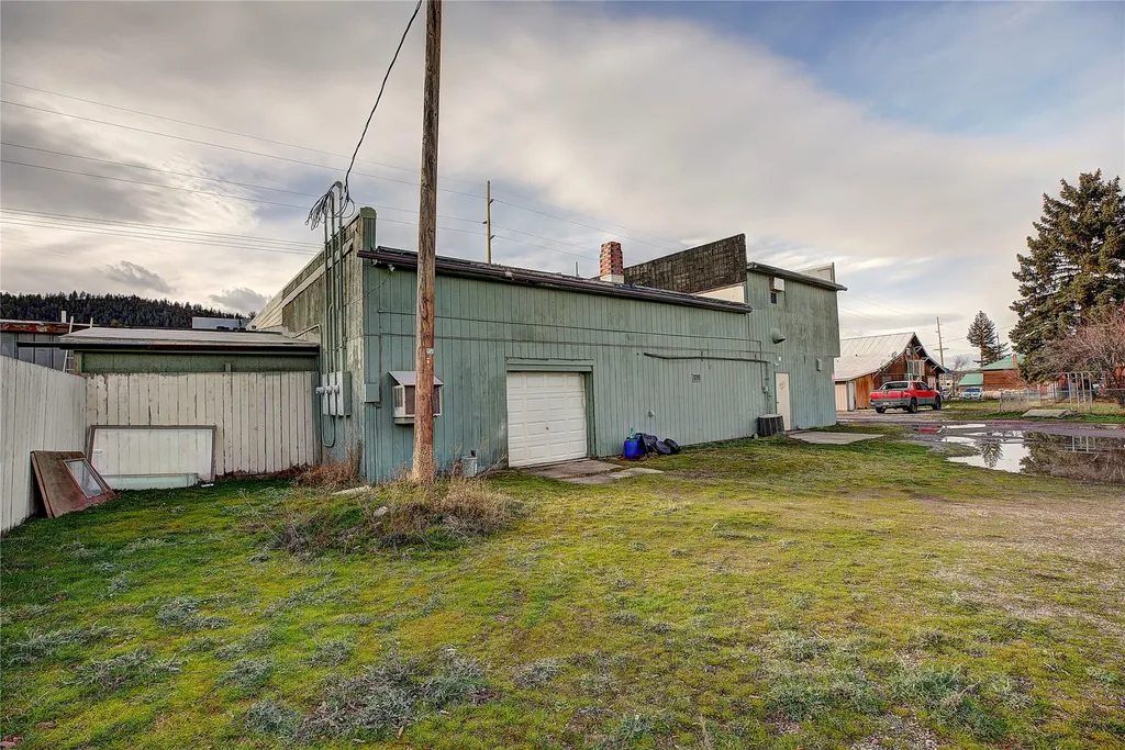 92524 Us Highway 93 Arlee MT 59821