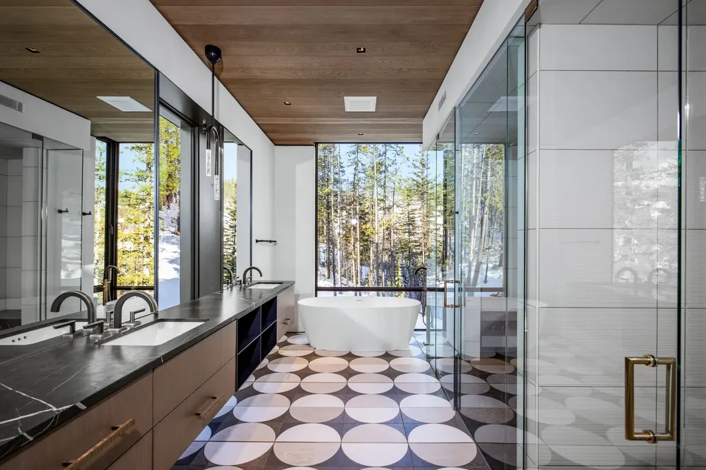 1059 Elk Camp Loop Whitefish MT 59937