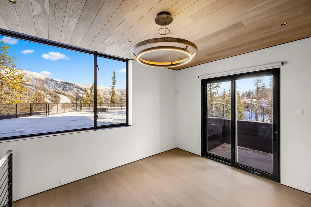 1059 Elk Camp Loop Whitefish MT 59937