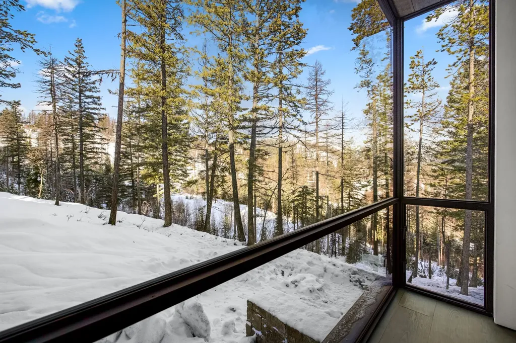 1059 Elk Camp Loop Whitefish MT 59937