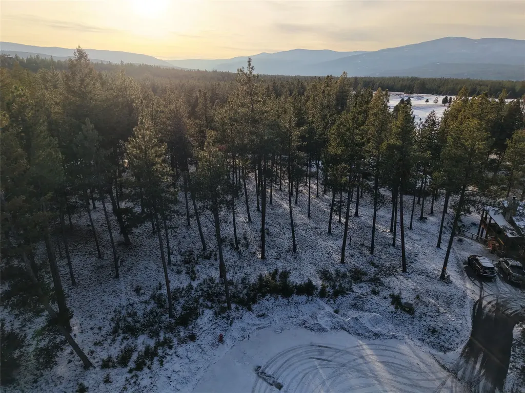 50 Boulder Lane Eureka MT 59917