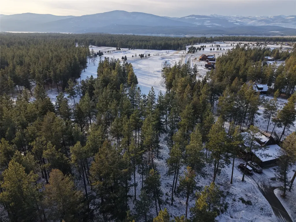50 Boulder Lane Eureka MT 59917