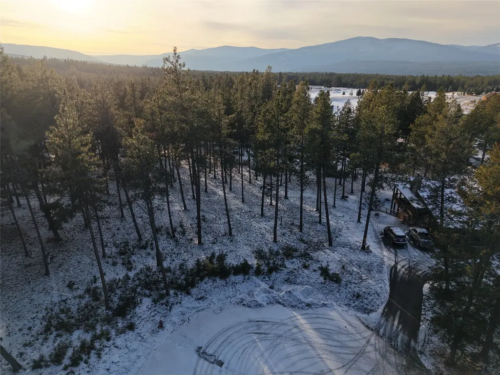 50 Boulder Lane Eureka MT 59917