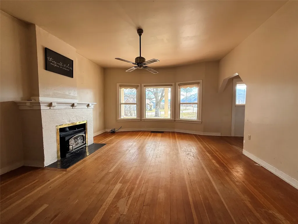 303 Rittenour Street Plains MT 59859