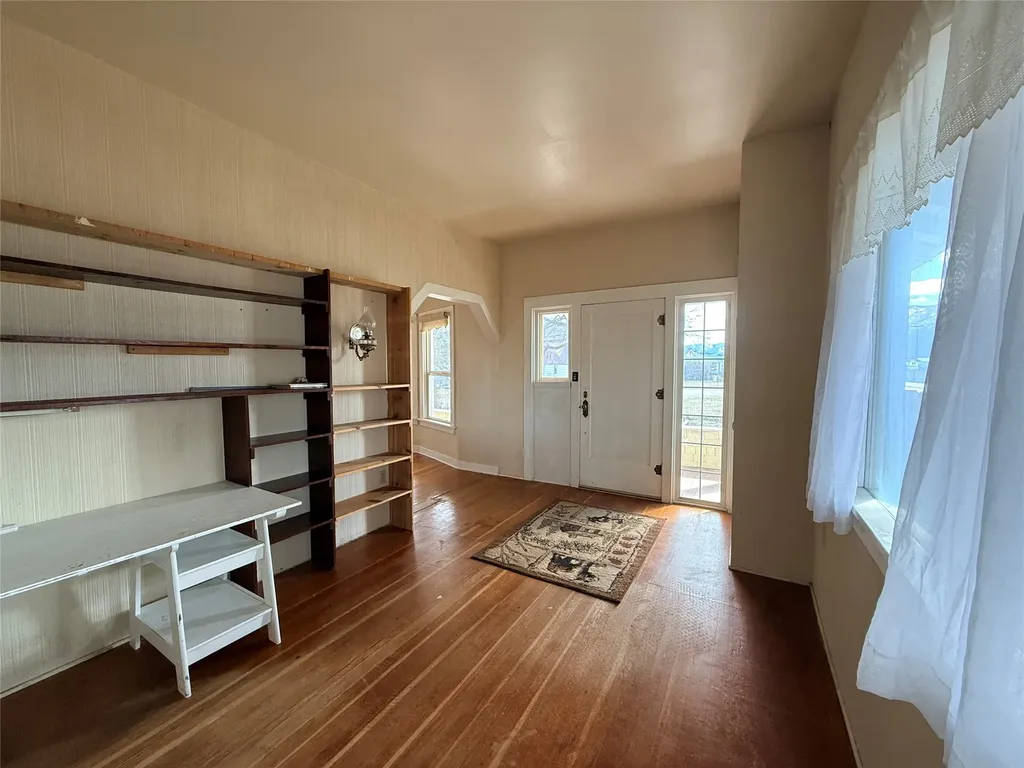 303 Rittenour Street Plains MT 59859