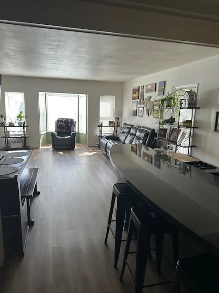 415 Illinois Avenue Valier MT 59486