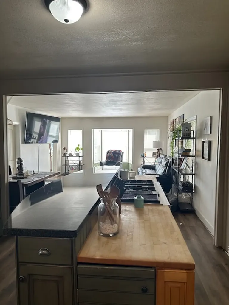415 Illinois Avenue Valier MT 59486