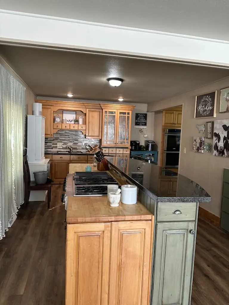 415 Illinois Avenue Valier MT 59486