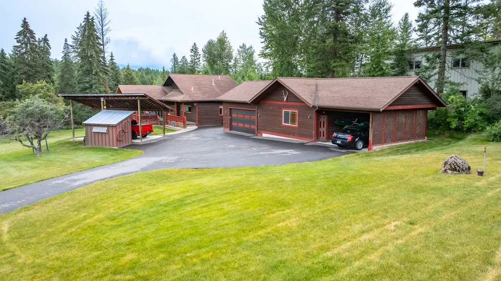 5879 Us Hwy 93 S Whitefish MT 59937