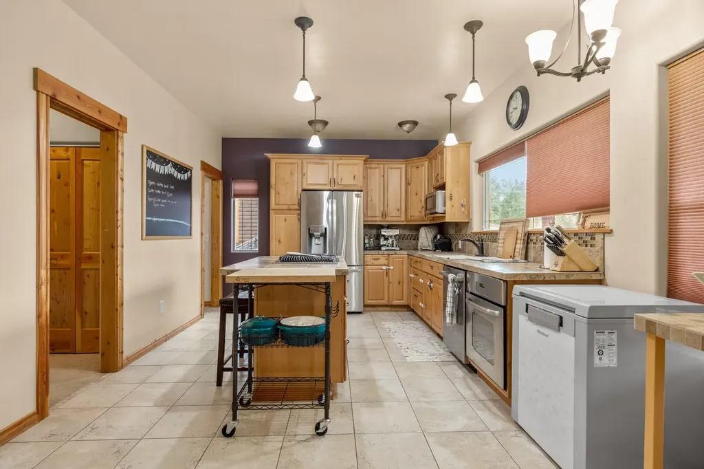 5879 Us Hwy 93 S Whitefish MT 59937