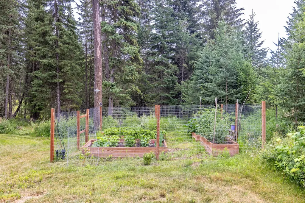 5879 Us Hwy 93 S Whitefish MT 59937