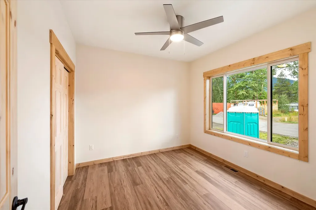 406 Central Avenue Martin City MT 59926
