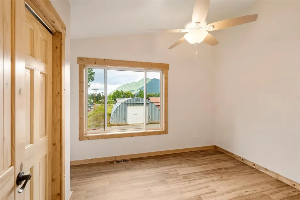 406 Central Avenue Martin City MT 59926