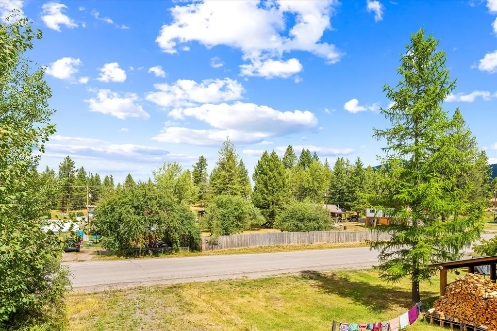 406 Central Avenue Martin City MT 59926