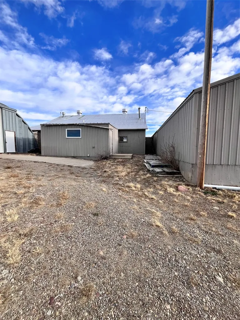 1117 E Railroad Street Cut Bank MT 59427