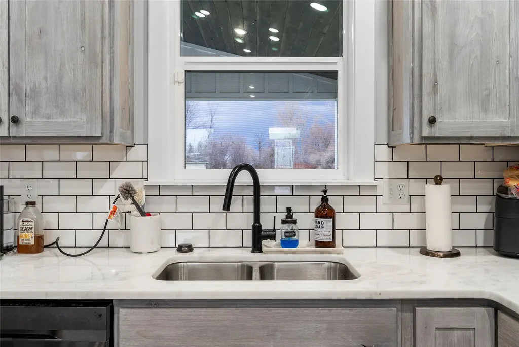 324 Doran Lane Hamilton MT 59840