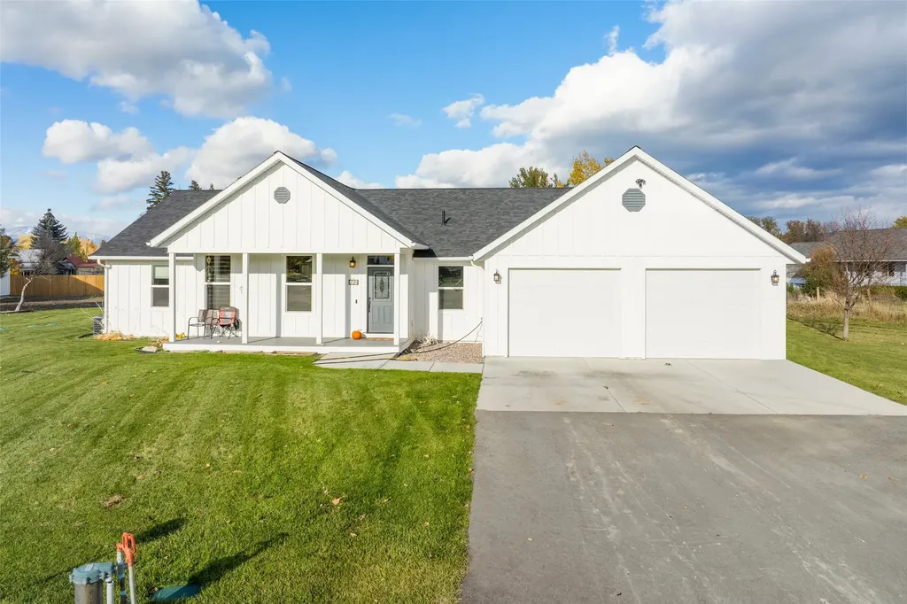 324 Doran Lane Hamilton MT 59840