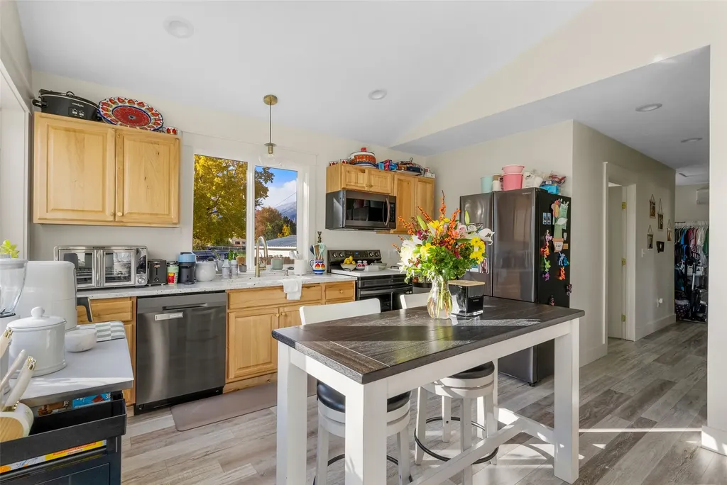 324 Doran Lane Hamilton MT 59840