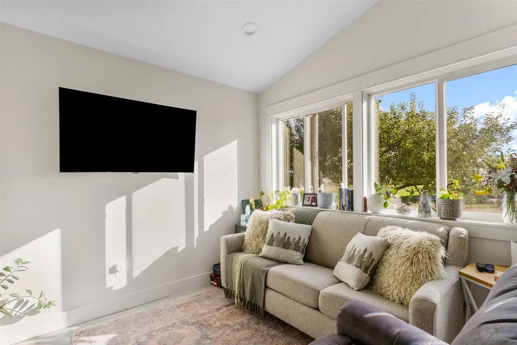 324 Doran Lane Hamilton MT 59840