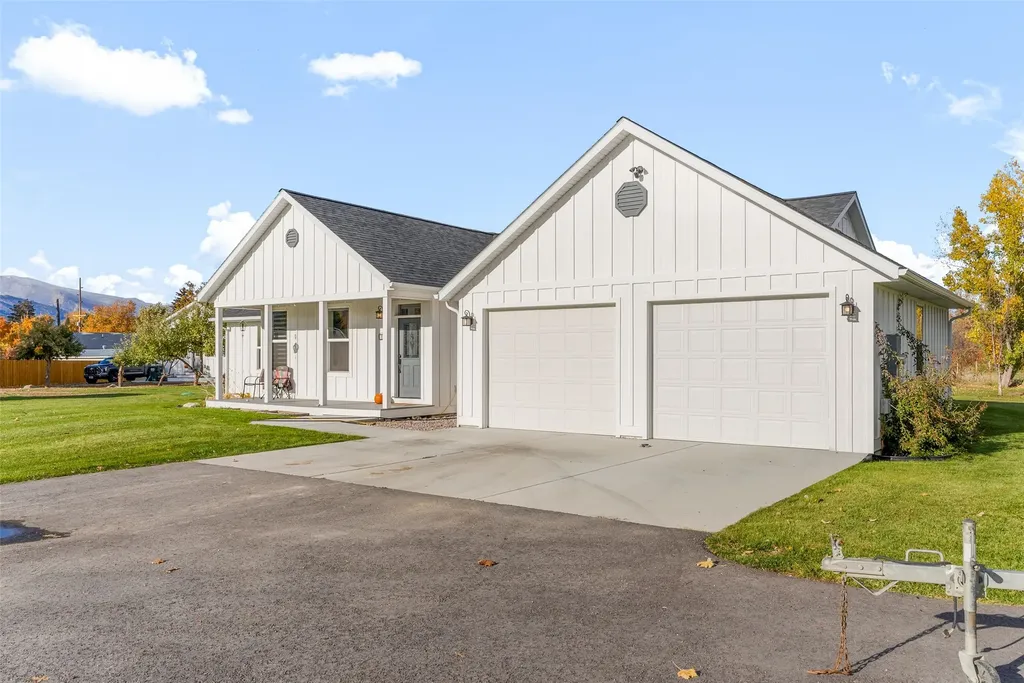 324 Doran Lane Hamilton MT 59840